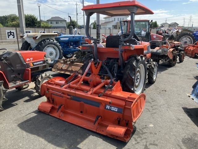 Tractor — Auction (lot 8458-2258)