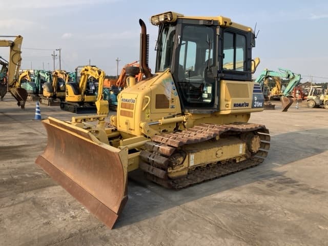 Bulldozer — Auction (lot 8458-226)