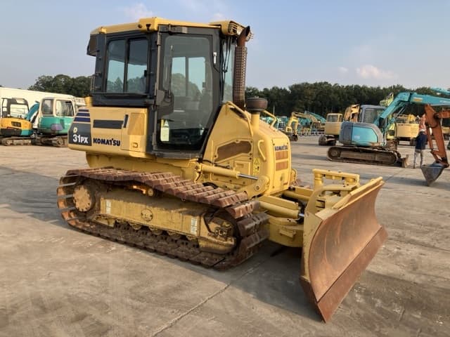 Bulldozer — Auction (lot 8458-226)