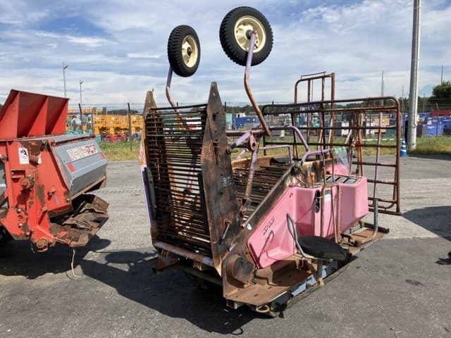 HARVESTER — Auction (lot 8458-2261)