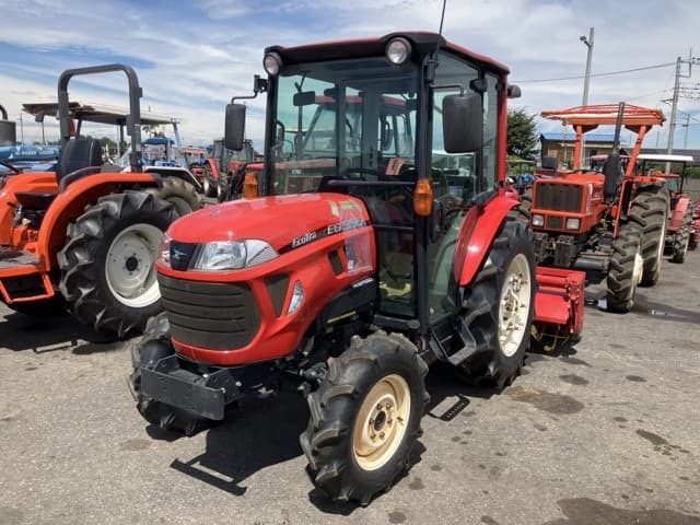 Tractor — Auction (lot 8458-2263)