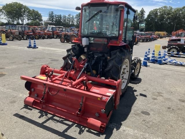 Tractor — Auction (lot 8458-2263)