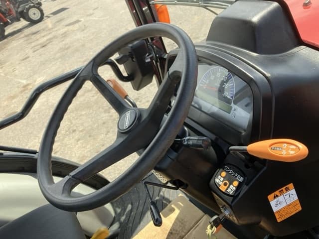 Tractor — Auction (lot 8458-2263)
