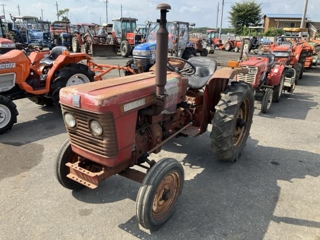 Tractor — Auction (lot 8458-2270)