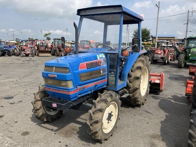 Tractor — Auction (lot 8458-2271)