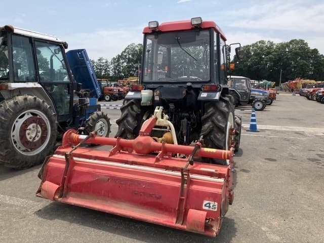 Tractor — Auction (lot 8458-2284)