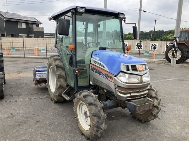 Tractor — Auction (lot 8458-2285)