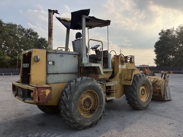 WHEEL LOADER — Auction (lot 8458-229)