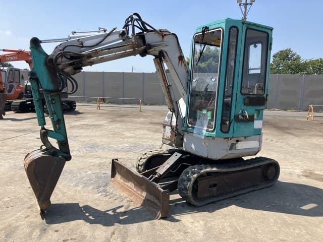 MINI EXCAVATOR — Auction (lot 8458-23)