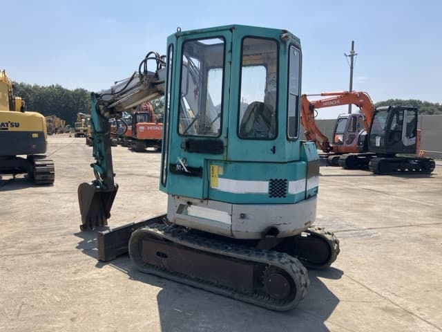 MINI EXCAVATOR — Auction (lot 8458-23)