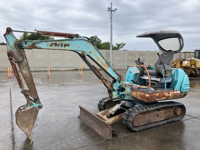 MINI EXCAVATOR — Auction (lot 8458-230)