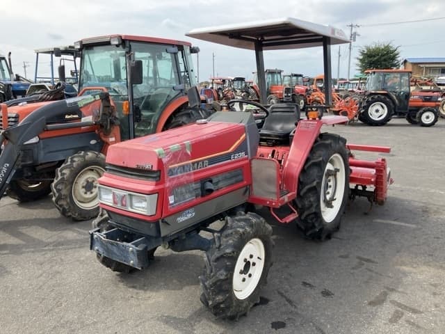 Tractor — Auction (lot 8458-2304)