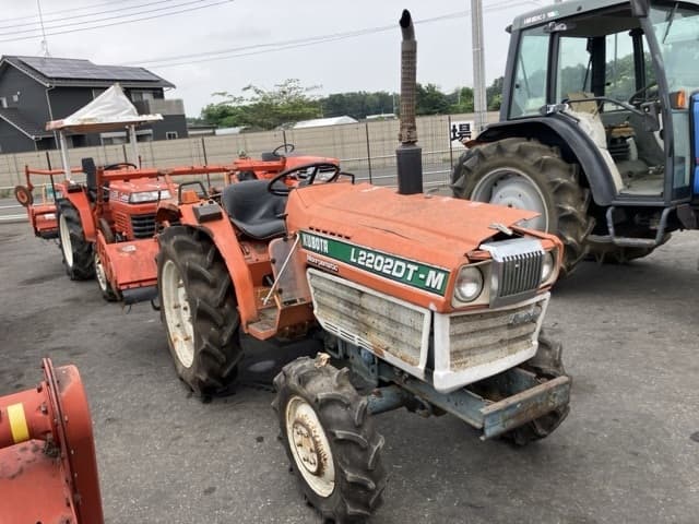 Tractor — Auction (lot 8458-2308)