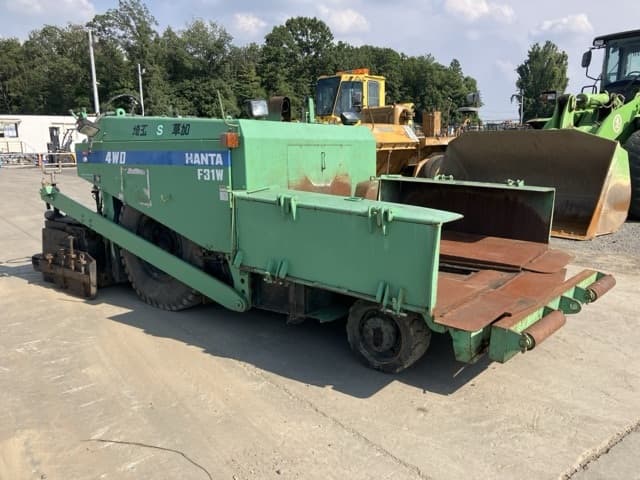 Asphalt finisher — Auction (lot 8458-231)