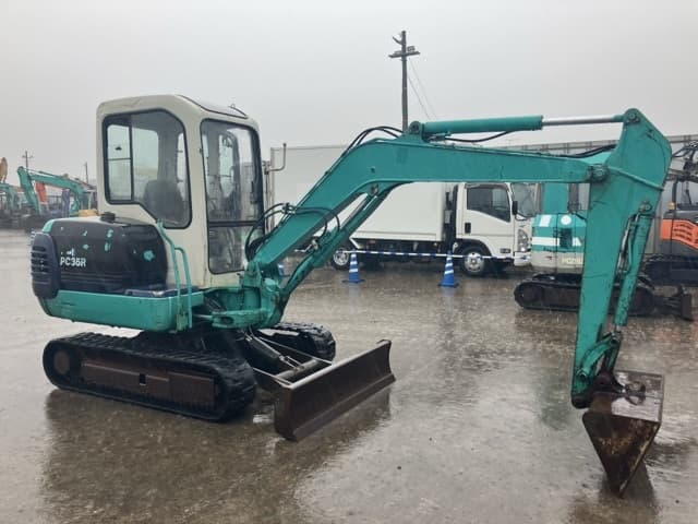 MINI EXCAVATOR — Auction (lot 8458-232)