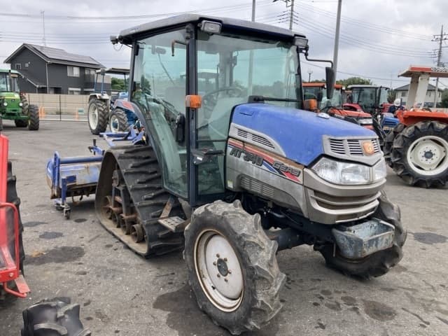 Tractor — Auction (lot 8458-2320)
