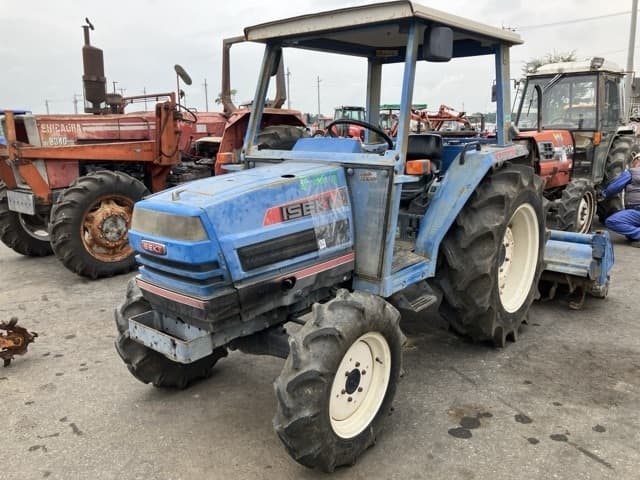 Tractor — Auction (lot 8458-2326)