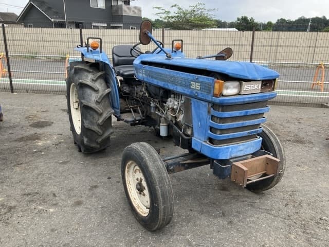 Tractor — Auction (lot 8458-2327)
