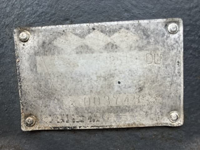 Tractor — Auction (lot 8458-2327)