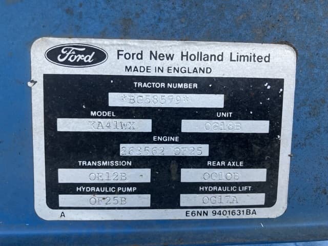 Tractor — Auction (lot 8458-2328)
