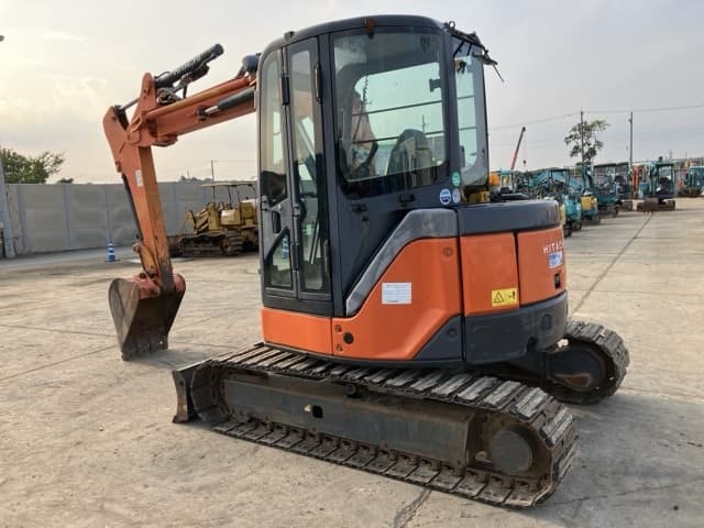 MINI EXCAVATOR — Auction (lot 8458-233)
