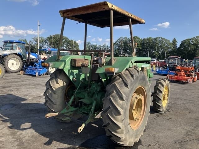 Tractor — Auction (lot 8458-2335)