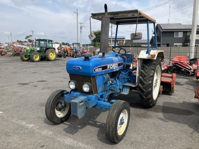 Tractor — Auction (lot 8458-2342)