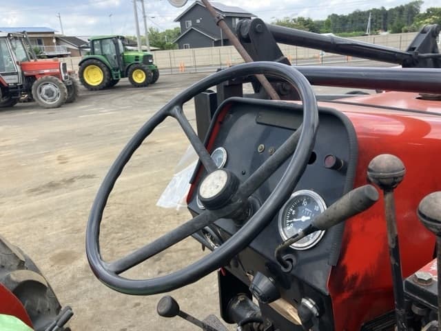 Tractor — Auction (lot 8458-2346)
