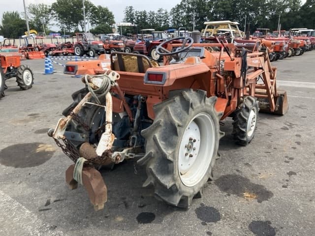 Tractor — Auction (lot 8458-2347)