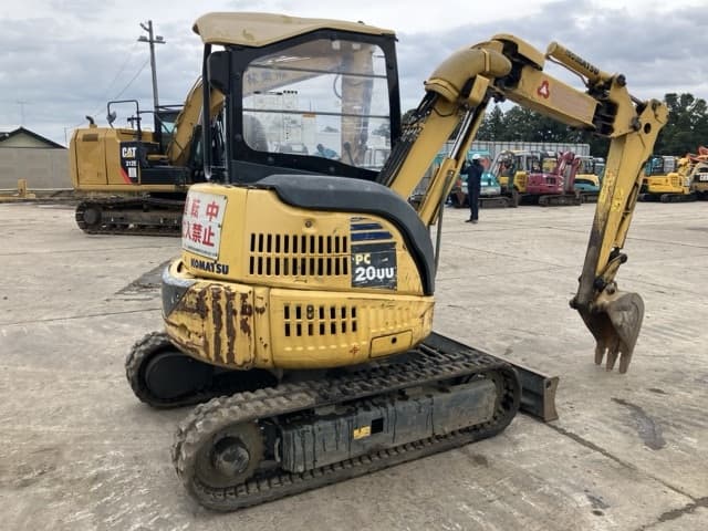 MINI EXCAVATOR — Auction (lot 8458-235)