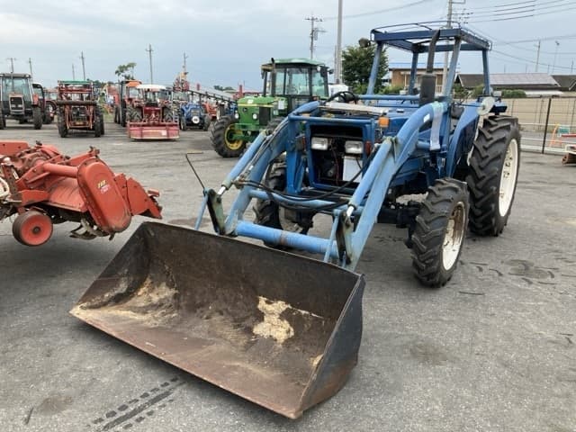 Tractor — Auction (lot 8458-2350)