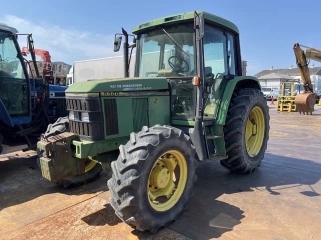 Tractor — Auction (lot 8458-23801)