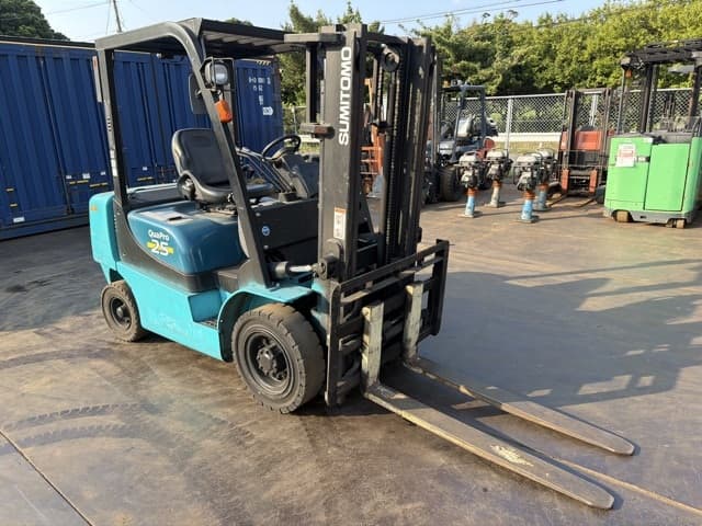 Forklift — Auction (lot 8458-24001)