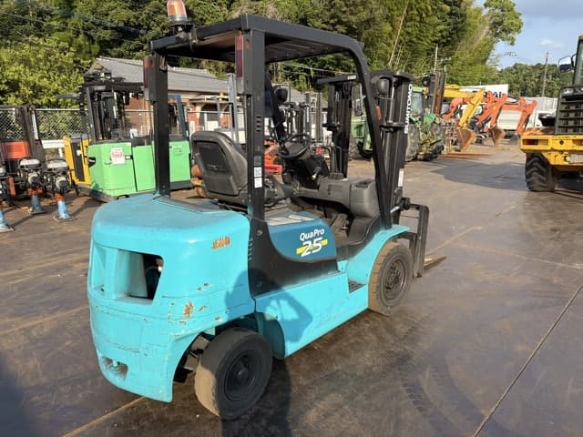 Forklift — Auction (lot 8458-24001)