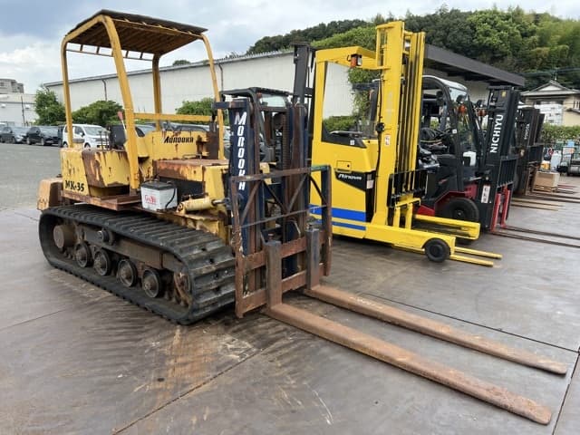 Forklift — Auction (lot 8458-24002)