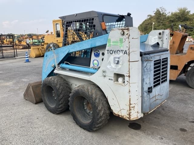 SKID STEER LOADER — Auction (lot 8458-245)