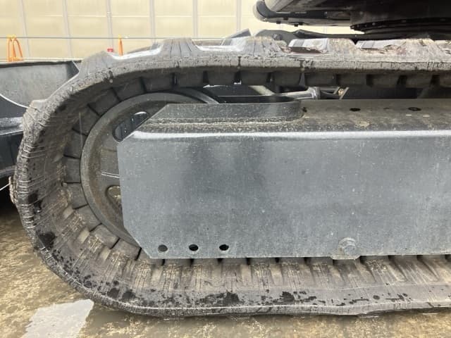 MINI EXCAVATOR — Auction (lot 8458-247)