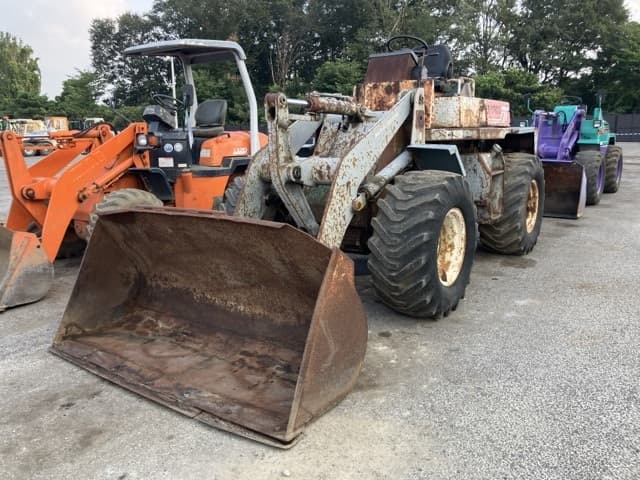 WHEEL LOADER — Auction (lot 8458-248)