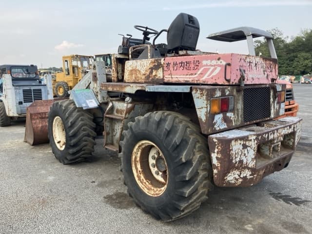 WHEEL LOADER — Auction (lot 8458-248)