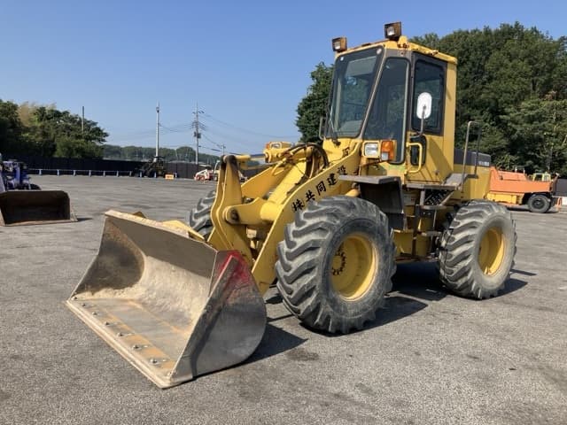 WHEEL LOADER — Auction (lot 8458-25)