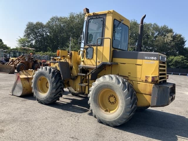 WHEEL LOADER — Auction (lot 8458-25)