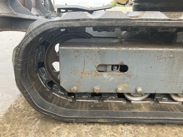 MINI EXCAVATOR — Auction (lot 8458-250)