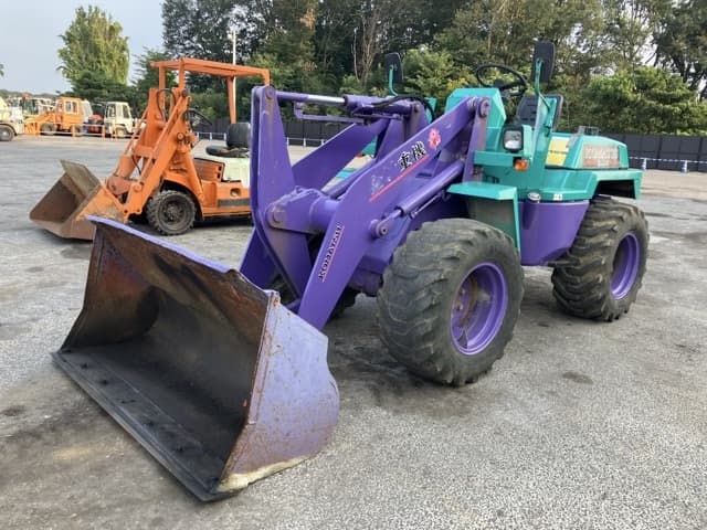MINI WHEEL LOADER — Auction (lot 8458-253)