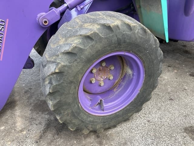 MINI WHEEL LOADER — Auction (lot 8458-253)