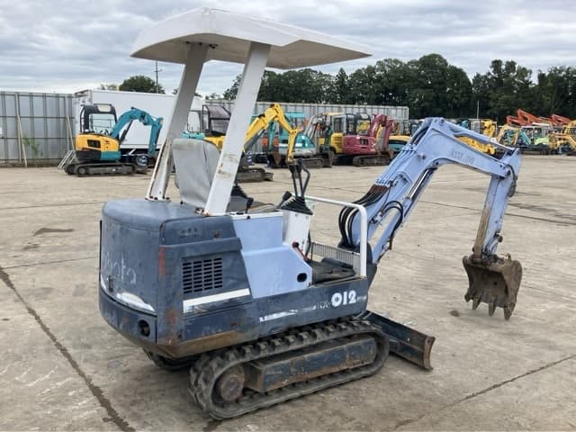 MINI EXCAVATOR — Auction (lot 8458-256)