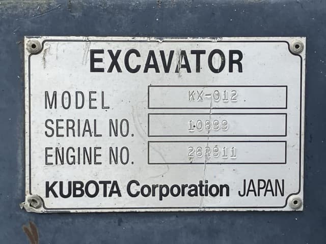 MINI EXCAVATOR — Auction (lot 8458-256)