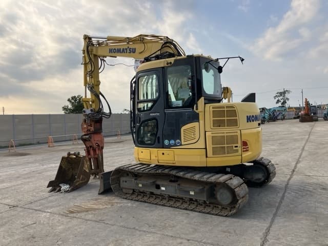 EXCAVATOR — Auction (lot 8458-26)