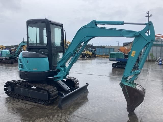 MINI EXCAVATOR — Auction (lot 8458-261)