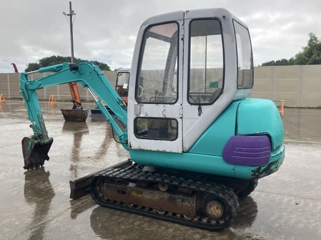 MINI EXCAVATOR — Auction (lot 8458-265)