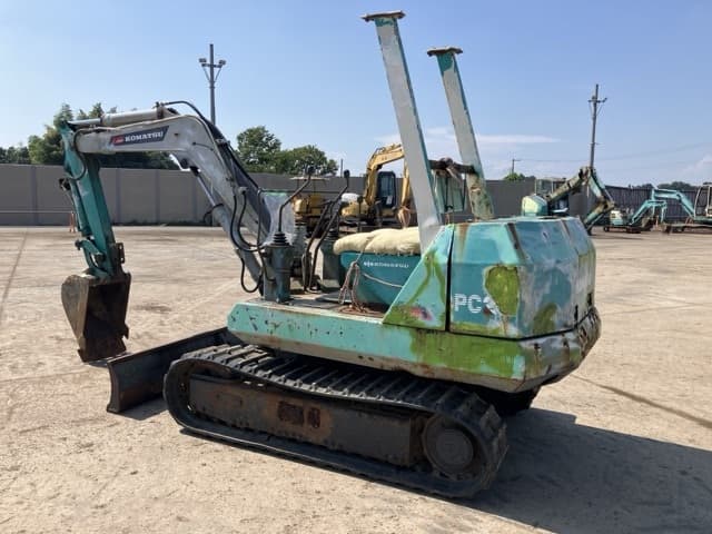MINI EXCAVATOR — Auction (lot 8458-27)
